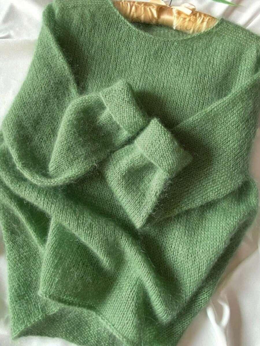 ZIELONY SWETER Z DOMIESZKĄ WEŁNY