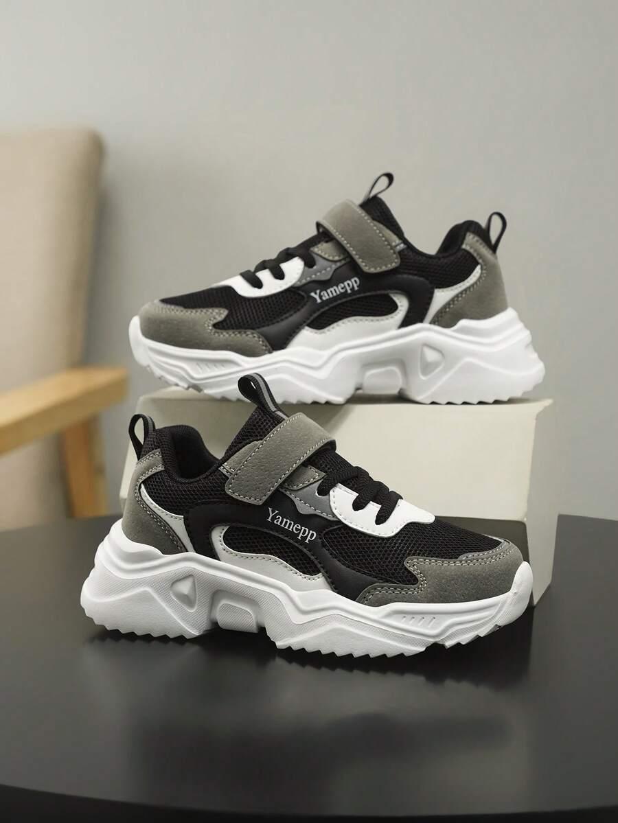 BUTY SPORTOWE RZEPY