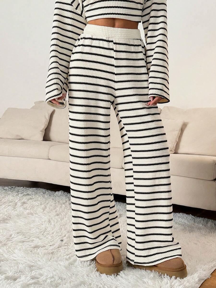 spodnie casual paski
