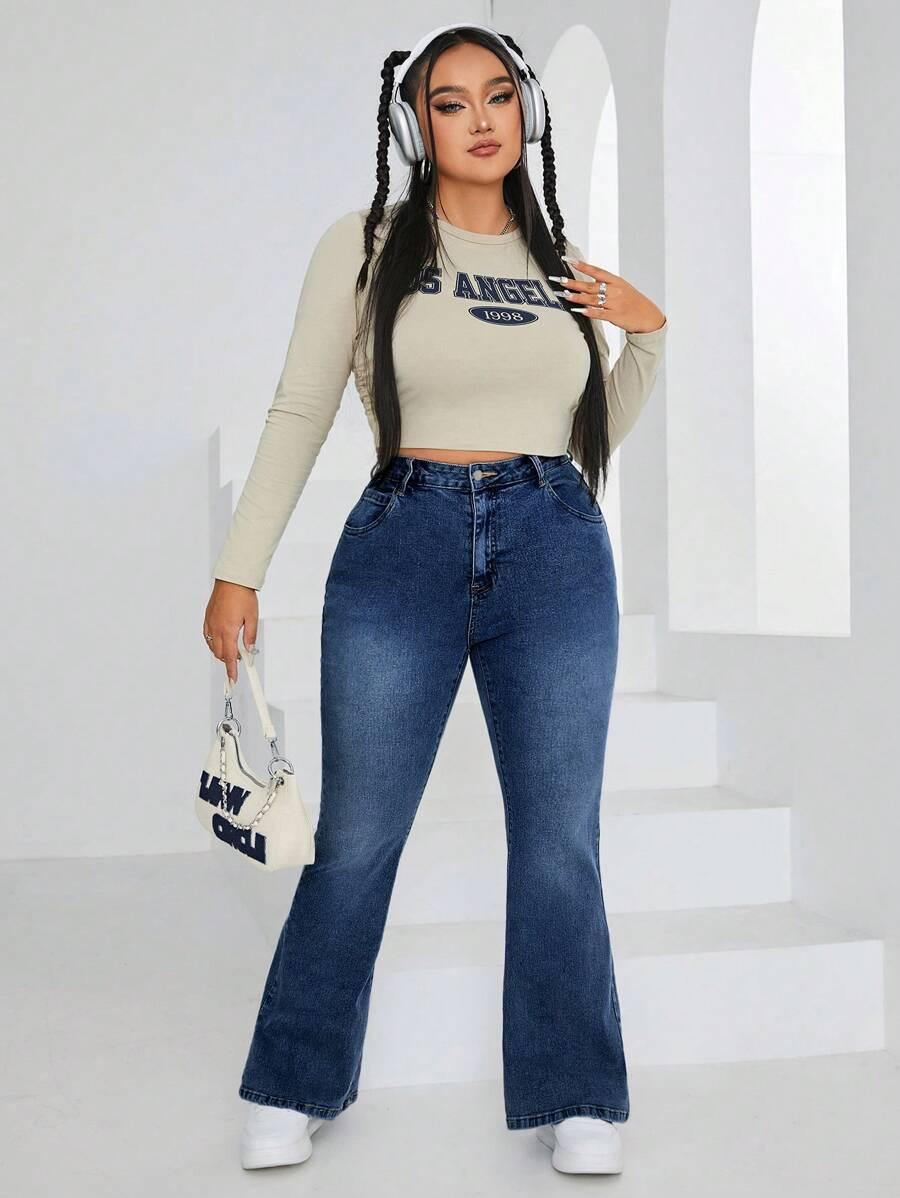 niebieskie jeansy dzwony 