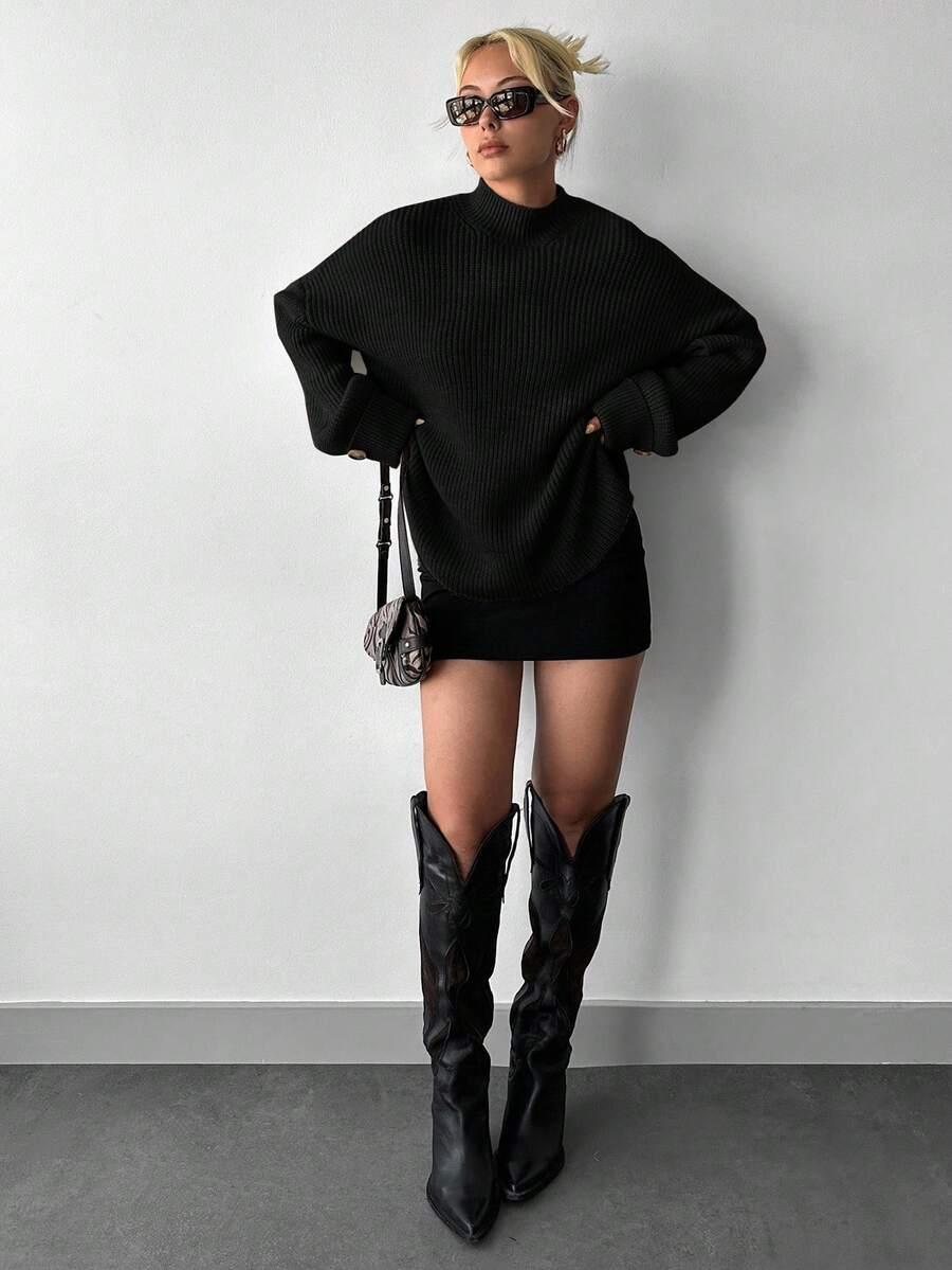 CZARNY DZIANINOWY SWETER