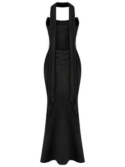 czarna maxi sukienka gorset
