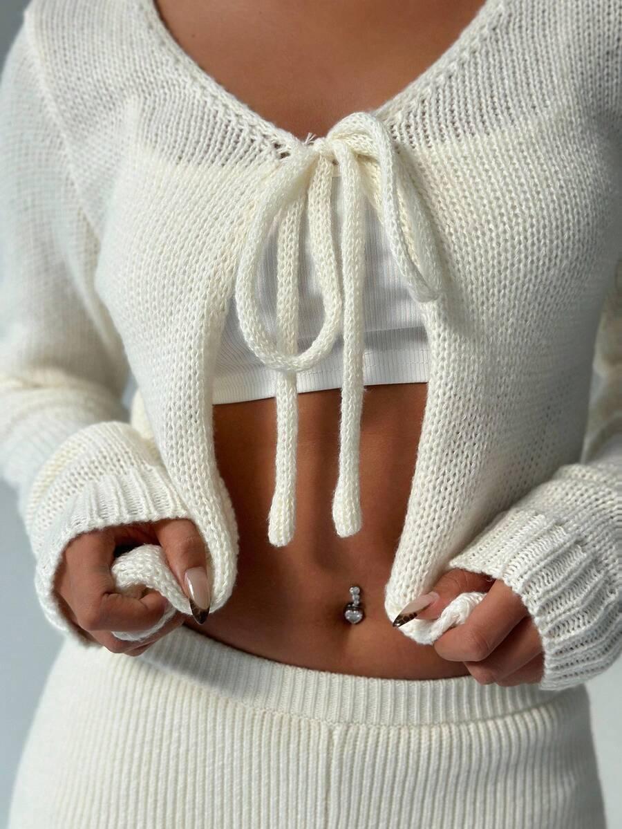 beżowy sweter wiązanie