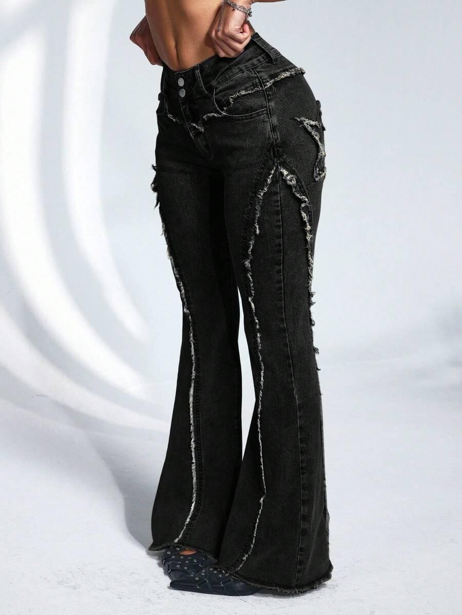 czarne spodnie jeans dzwony