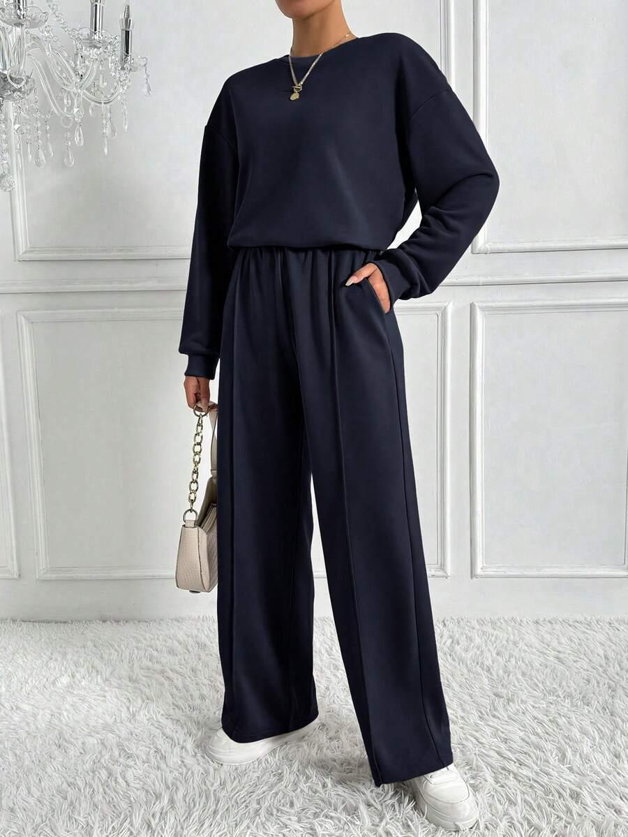 granatowa bluza basic