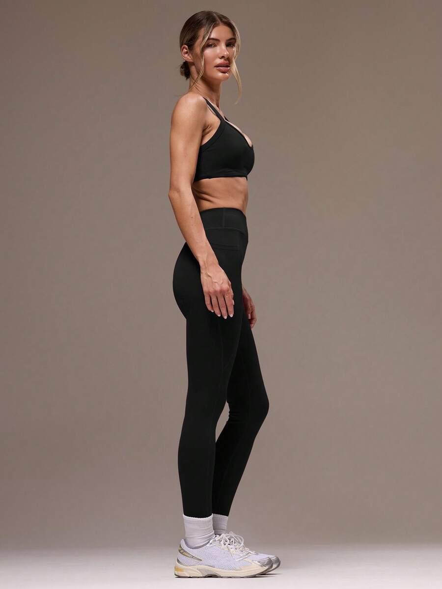 czarny top legginsy komplet