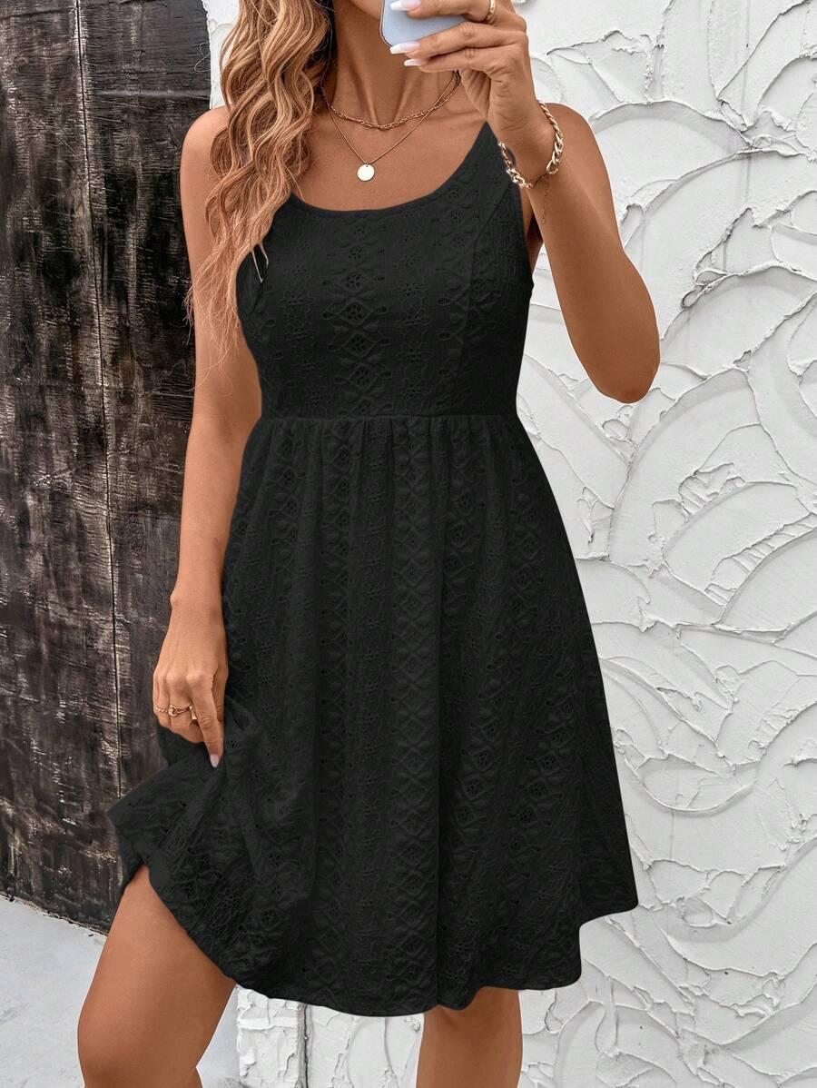 CZARNA MINI SUKIENKA 