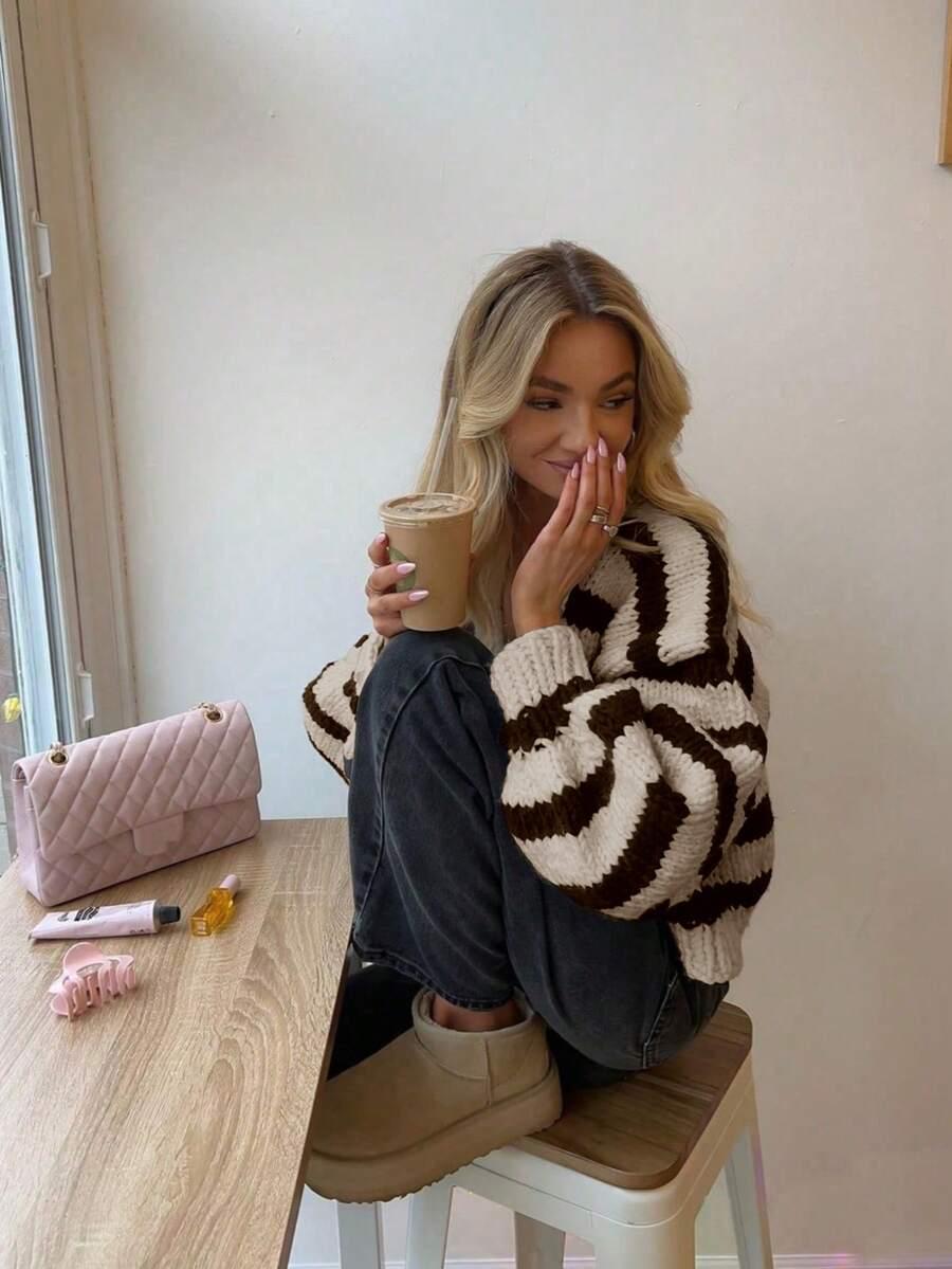 SWETER GUZIKI PASKI 