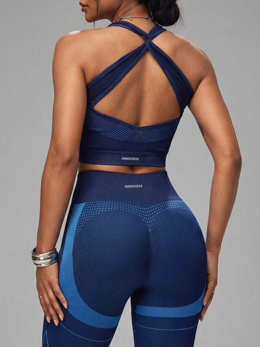 top sportowy legginsy komplet