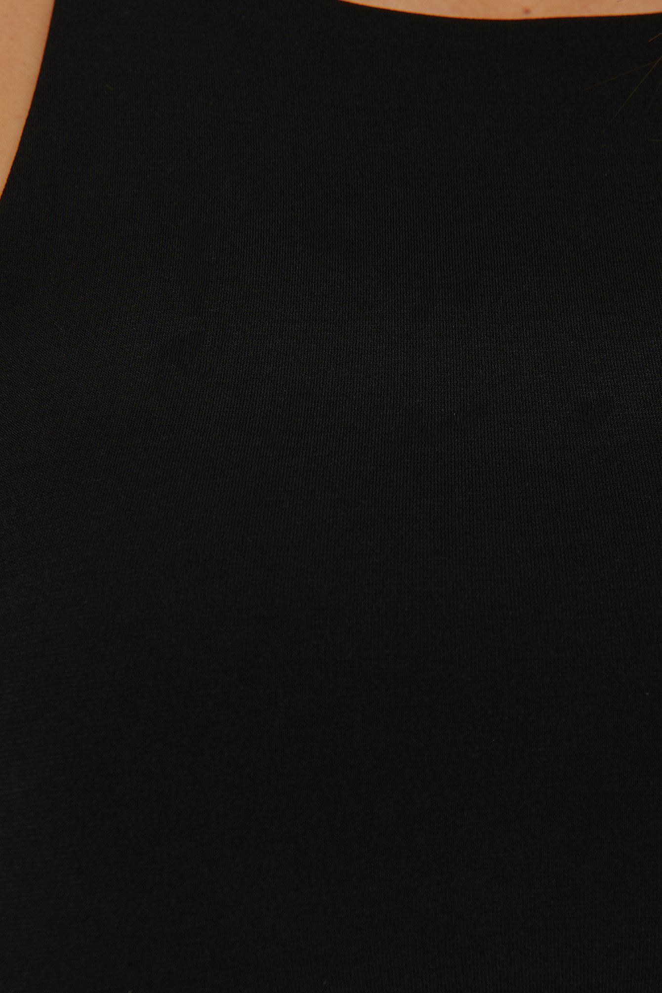 CZARNY TOP BASIC 