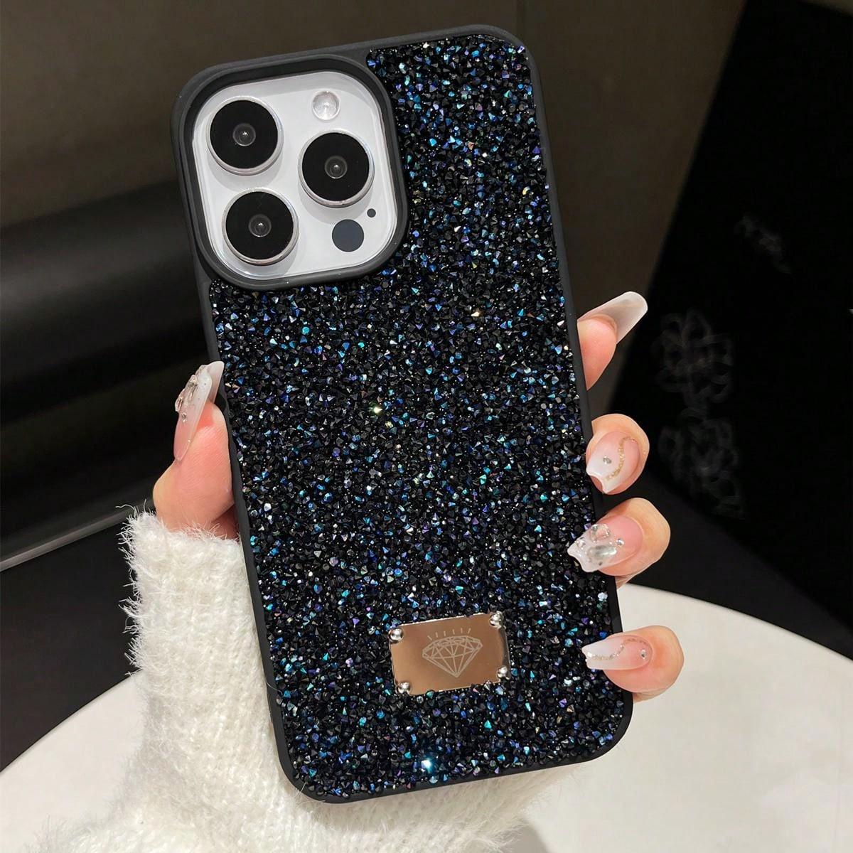 czarne etui na telefon Iphone 16 Pro