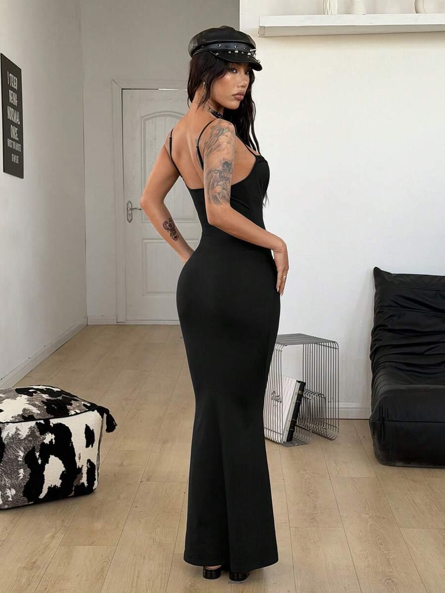 CZARNA MAXI SUKIENKA
