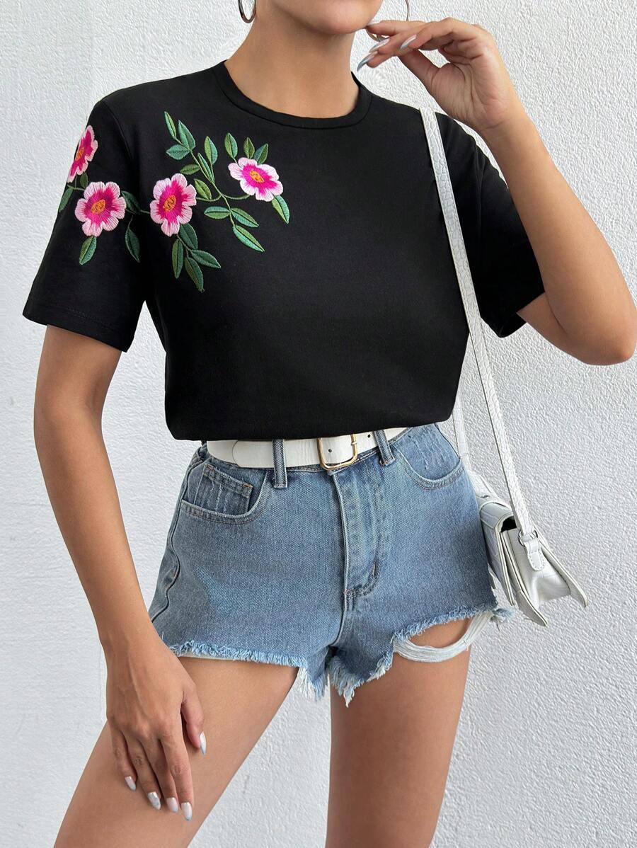 czarny t-shirt haft
