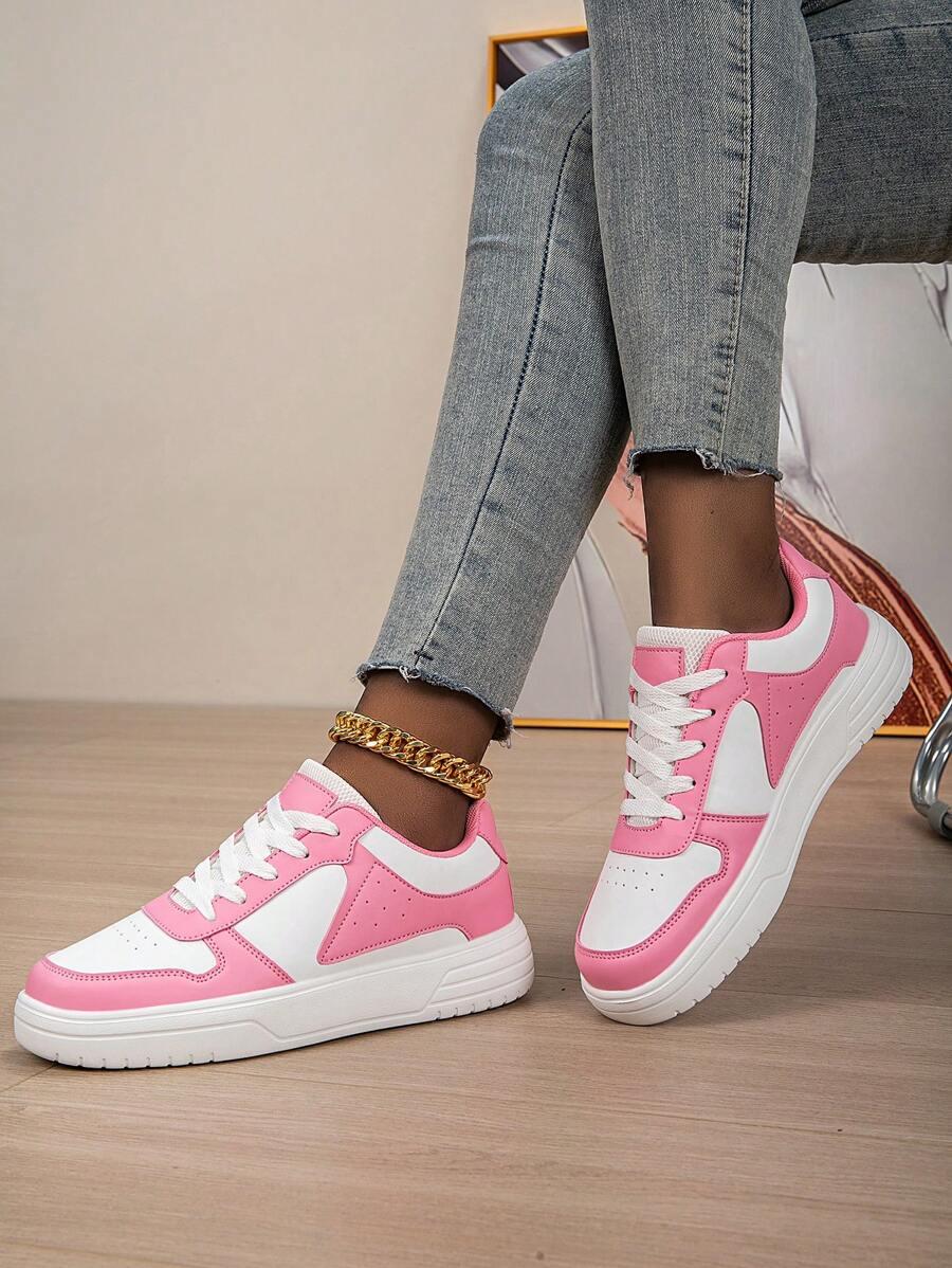 różowe buty sportowe