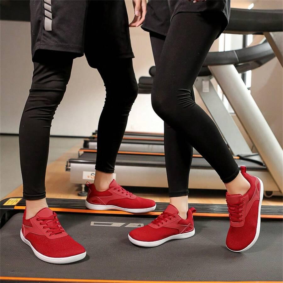 sznurowane buty sportowe 