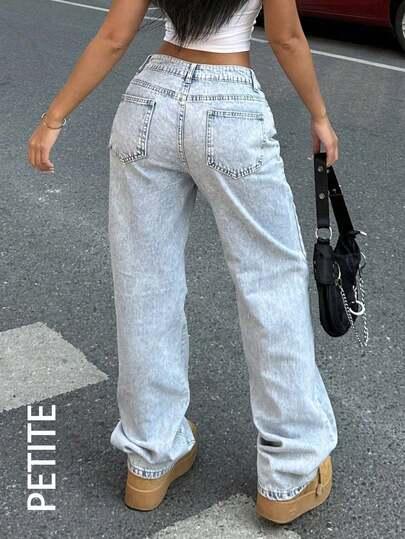 niebieskie spodnie jeans 