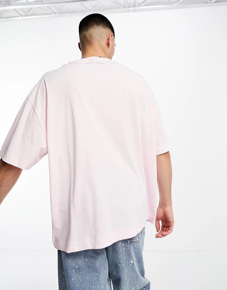 różowy t-shirt oversize napis haft