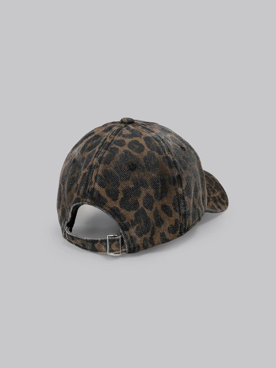 czapka z daszkiem animal print