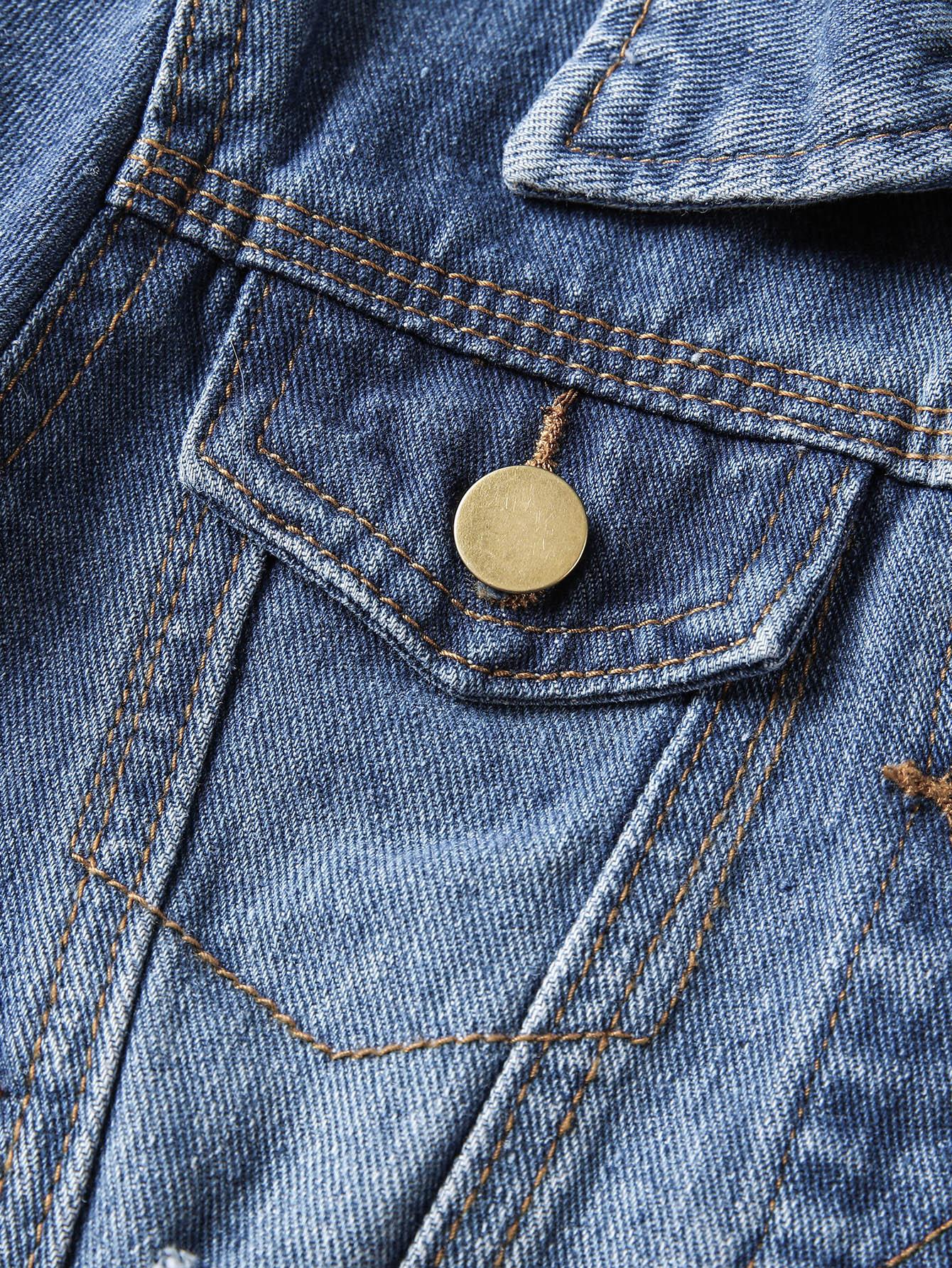 niebieska kurtka jeans