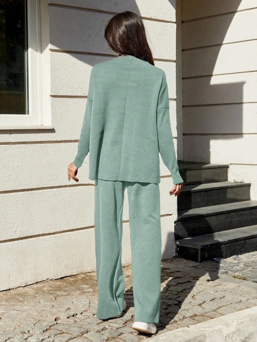 zielony komplet sweter spodnie