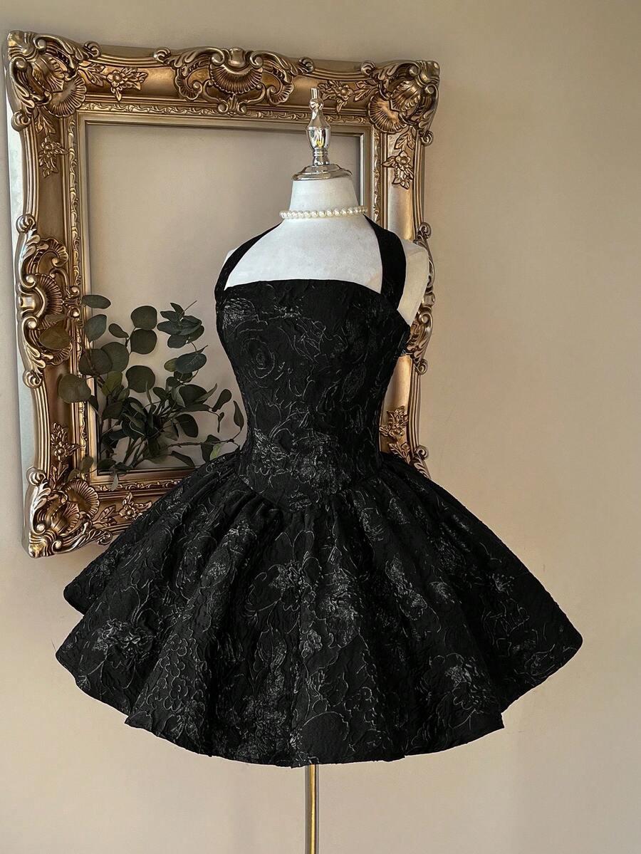 CZARNA MINI SUKIENKA