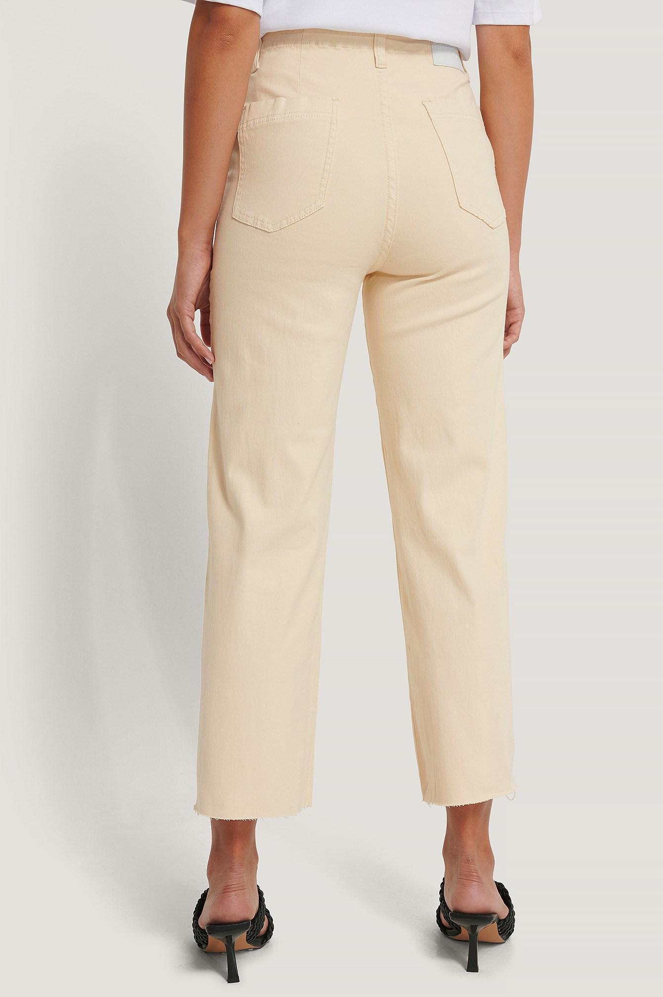 BEŻOWE SPODNIE JEANS