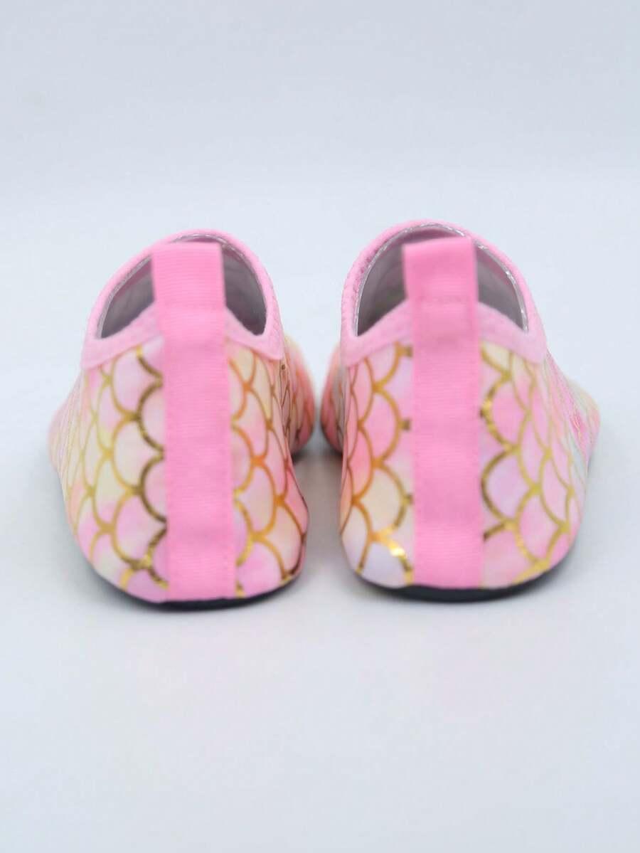różowe buty do wody