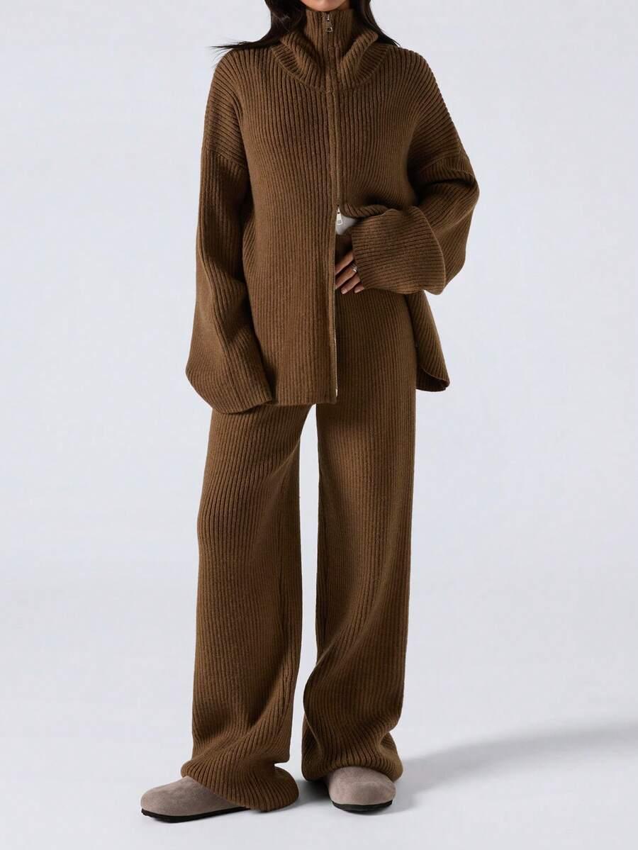 komplet sweter spodnie