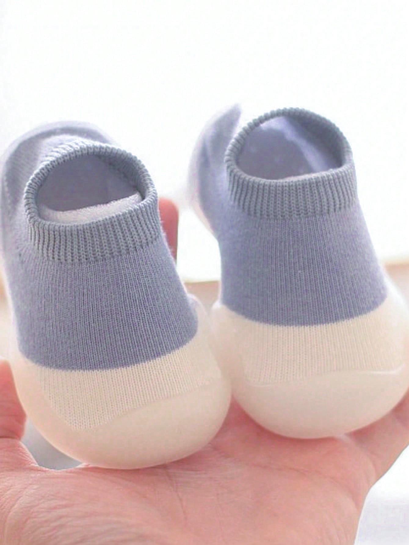 wsuwane buty niemowlęce 