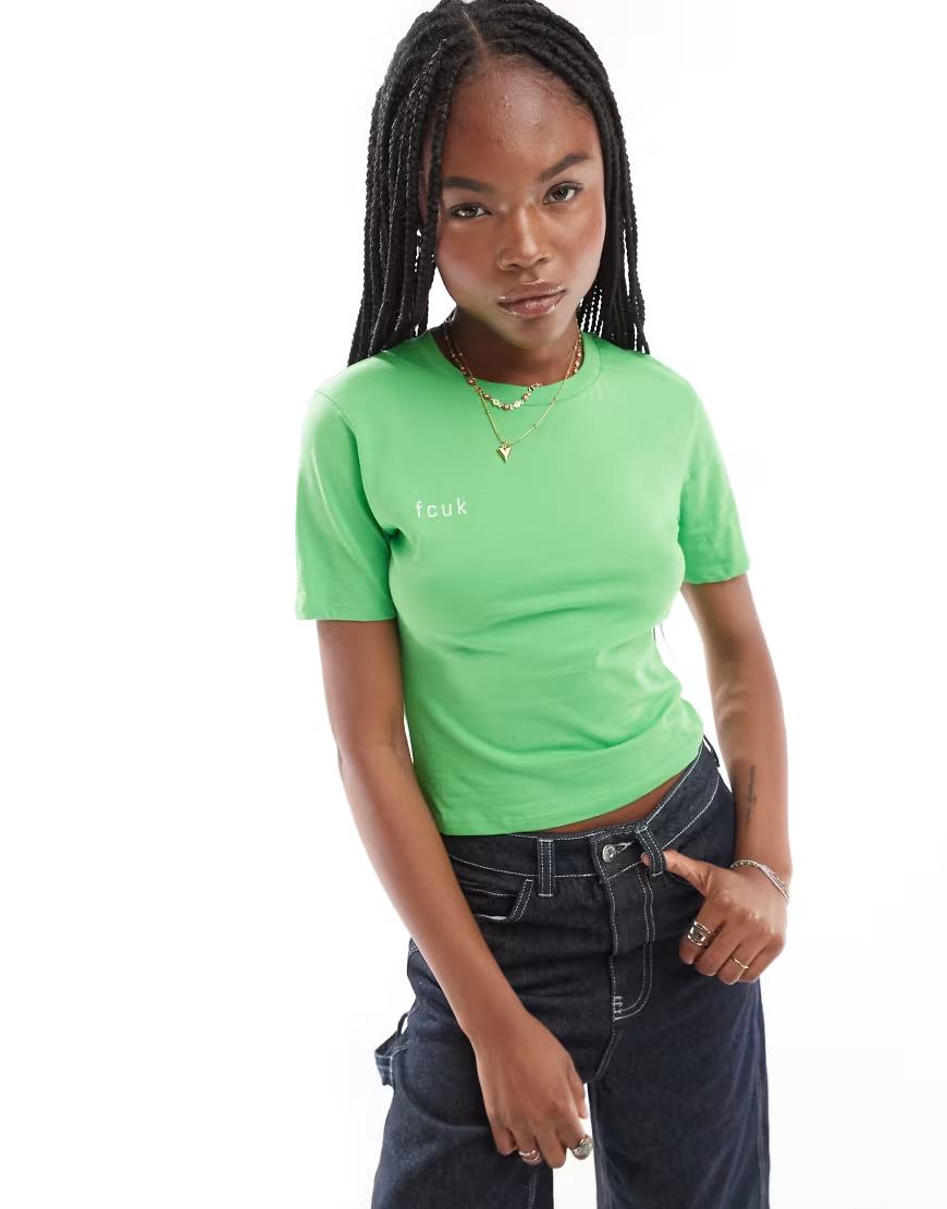 zielony t-shirt nadruk