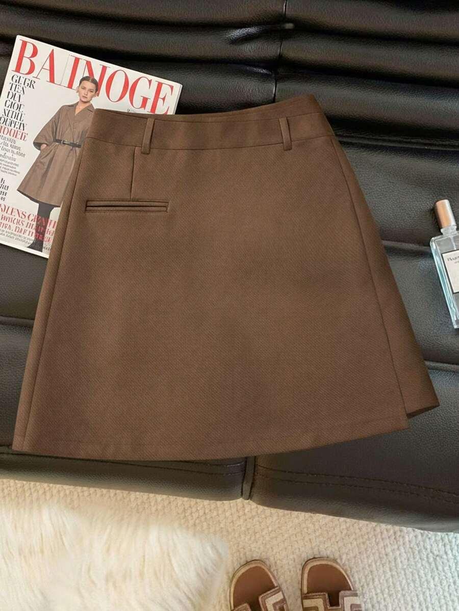 brązowa mini spódnica