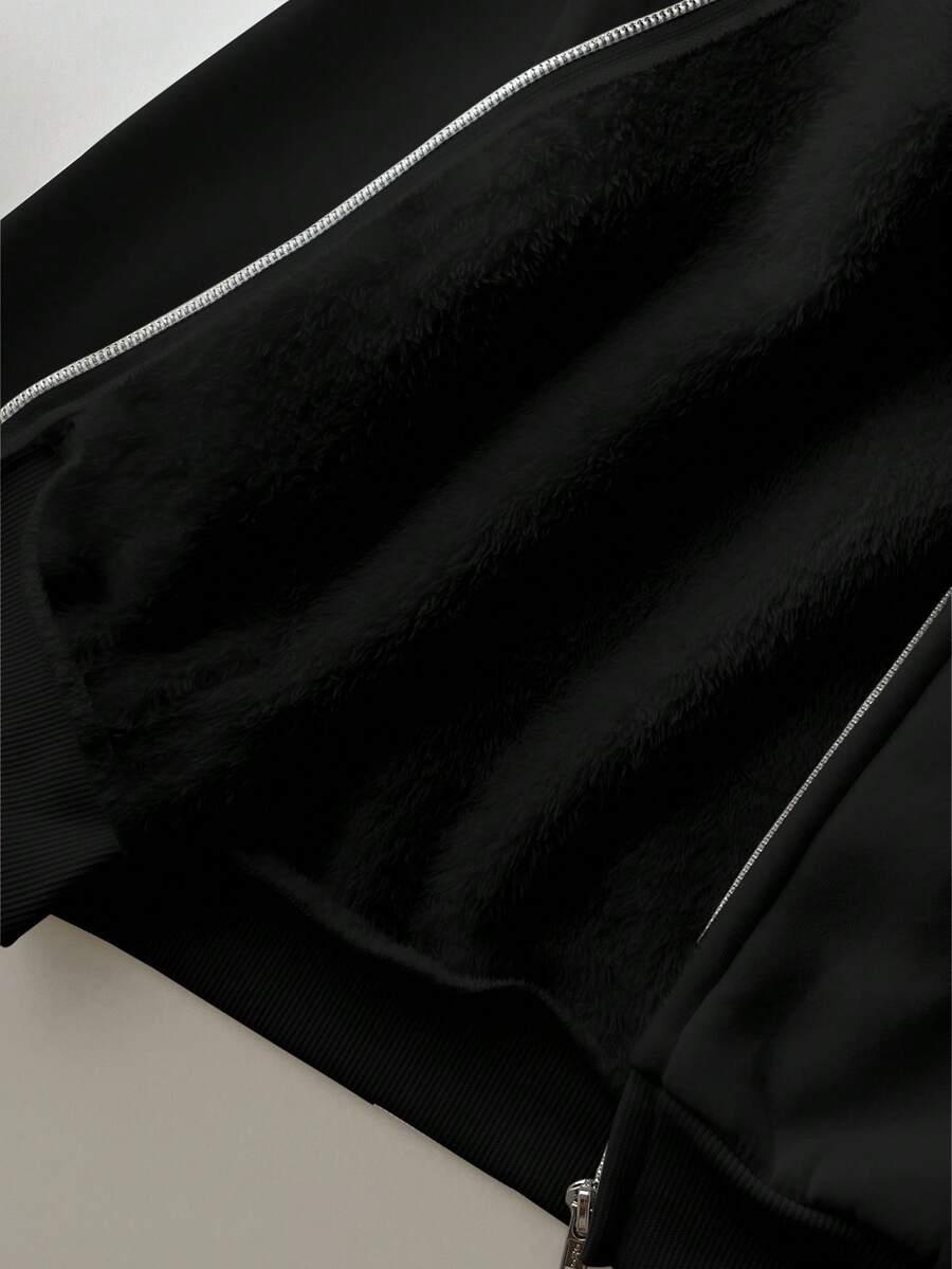 czarna bluza kaptur