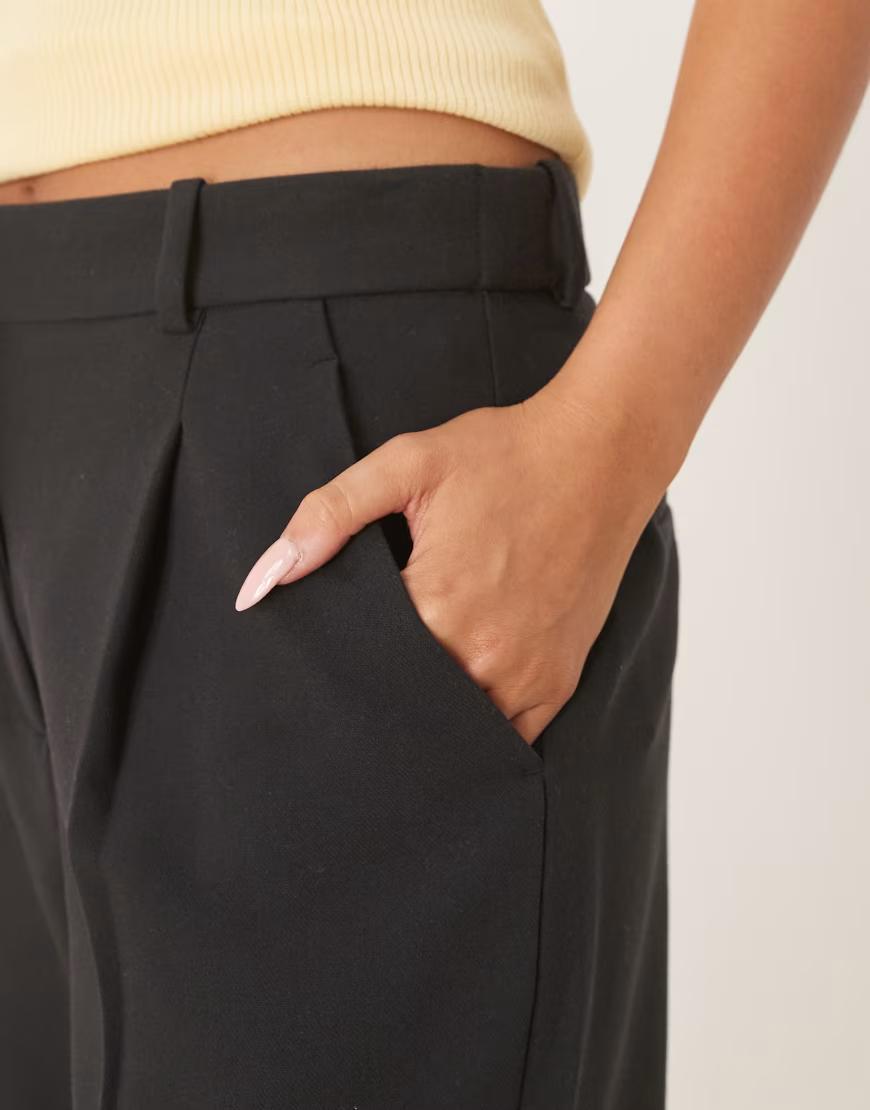 CZARNE ELEGANCKIE SPODNIE