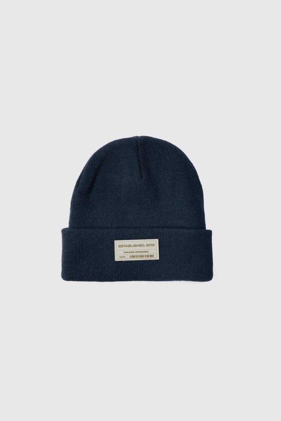 granatowa czapka z naszywką beanie 