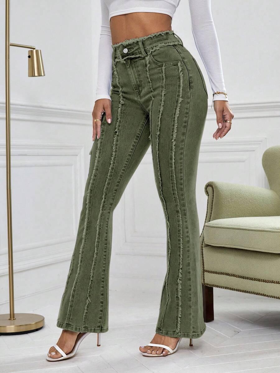 zielone spodnie jeans