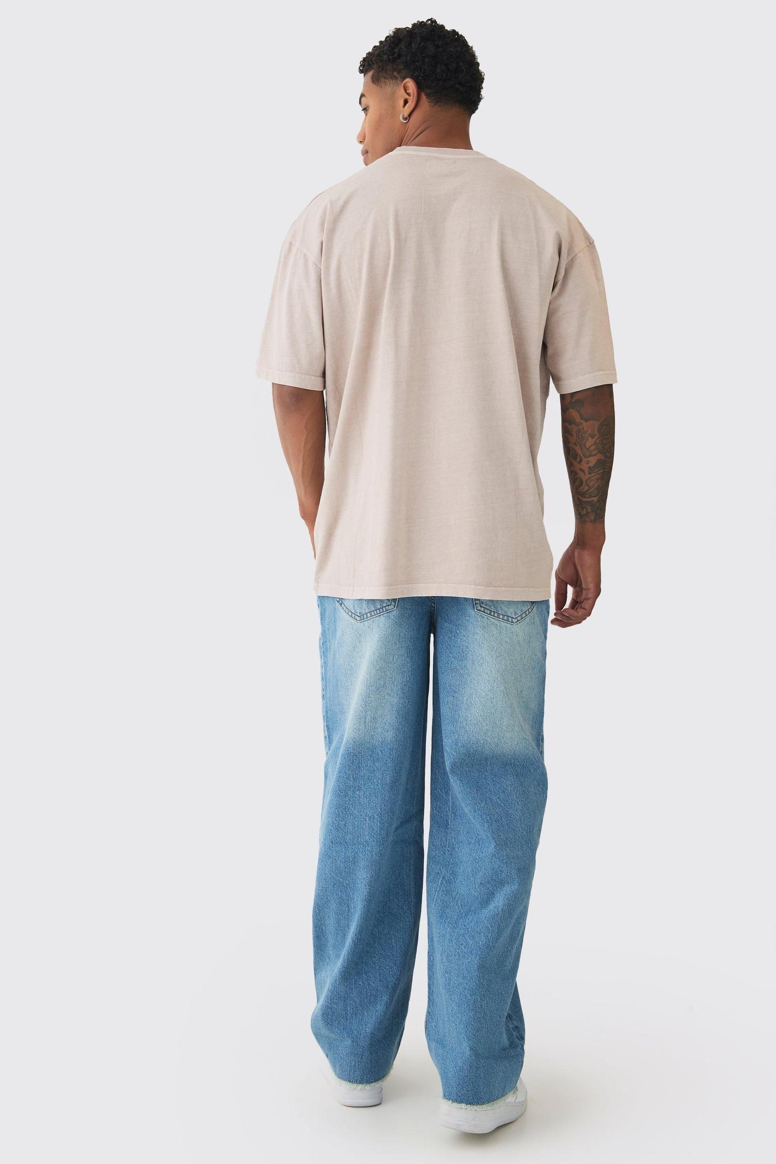 beżowy t-shirt okrągły dekolt 