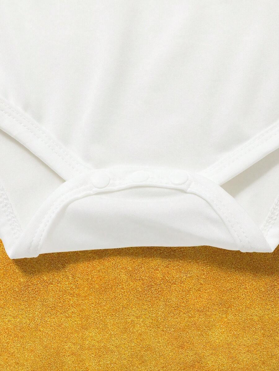 białe body napis 