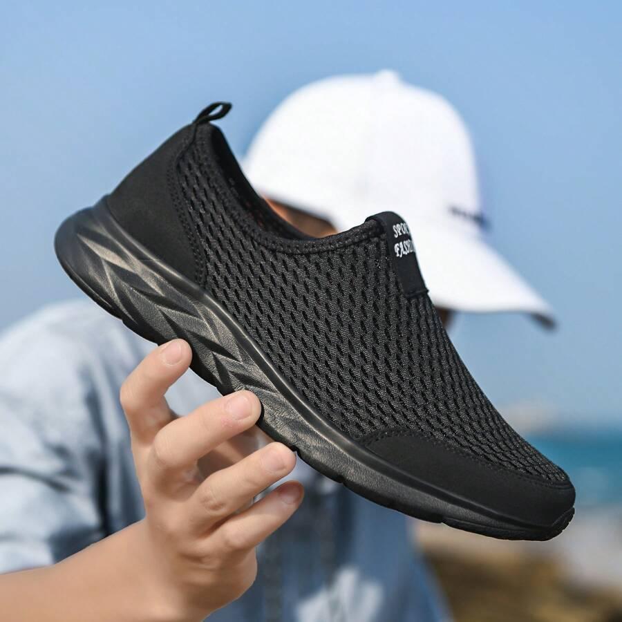 czarne buty sportowe