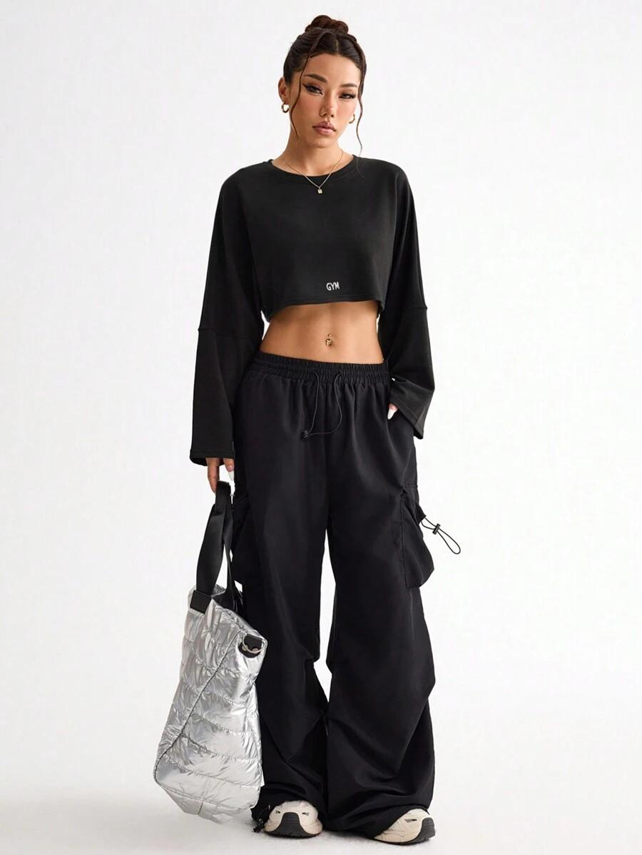 czarna bluza nadruk