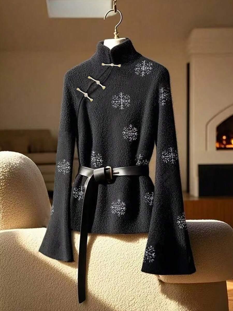 czarny sweter wzór