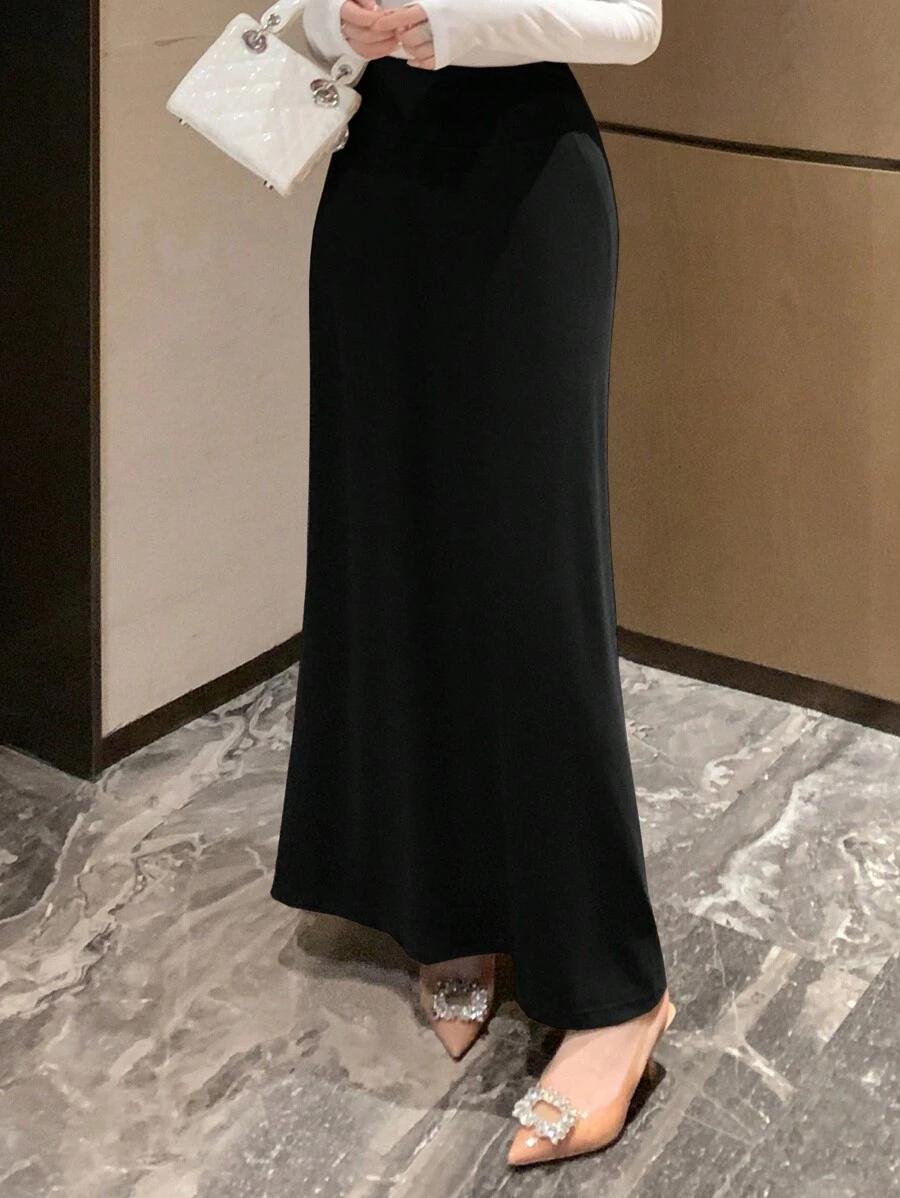 CZARNA MAXI SPÓDNICA CASUAL