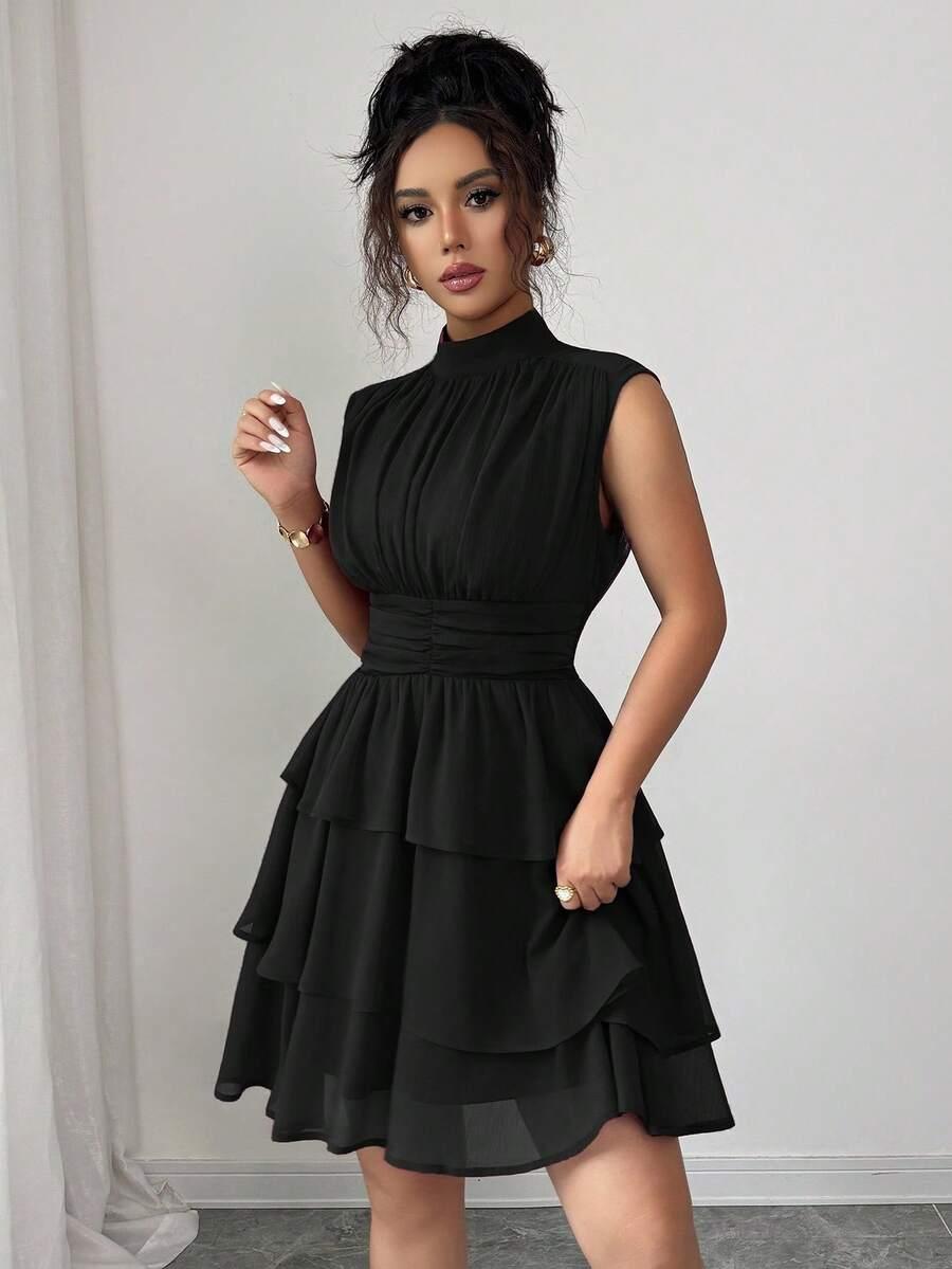czarna mini sukienka 