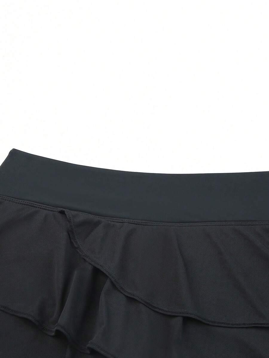 czarny dół od bikini
