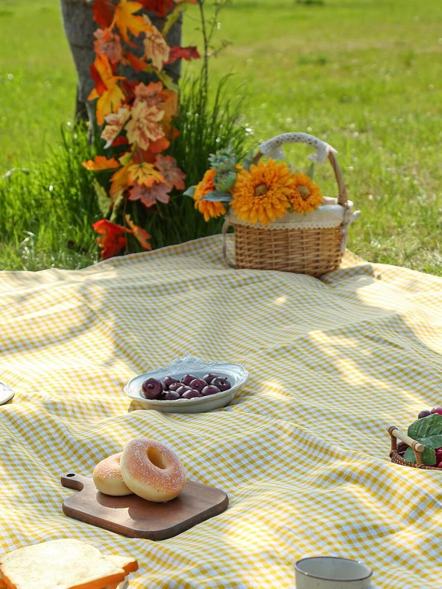 koc piknikowy w kratkę