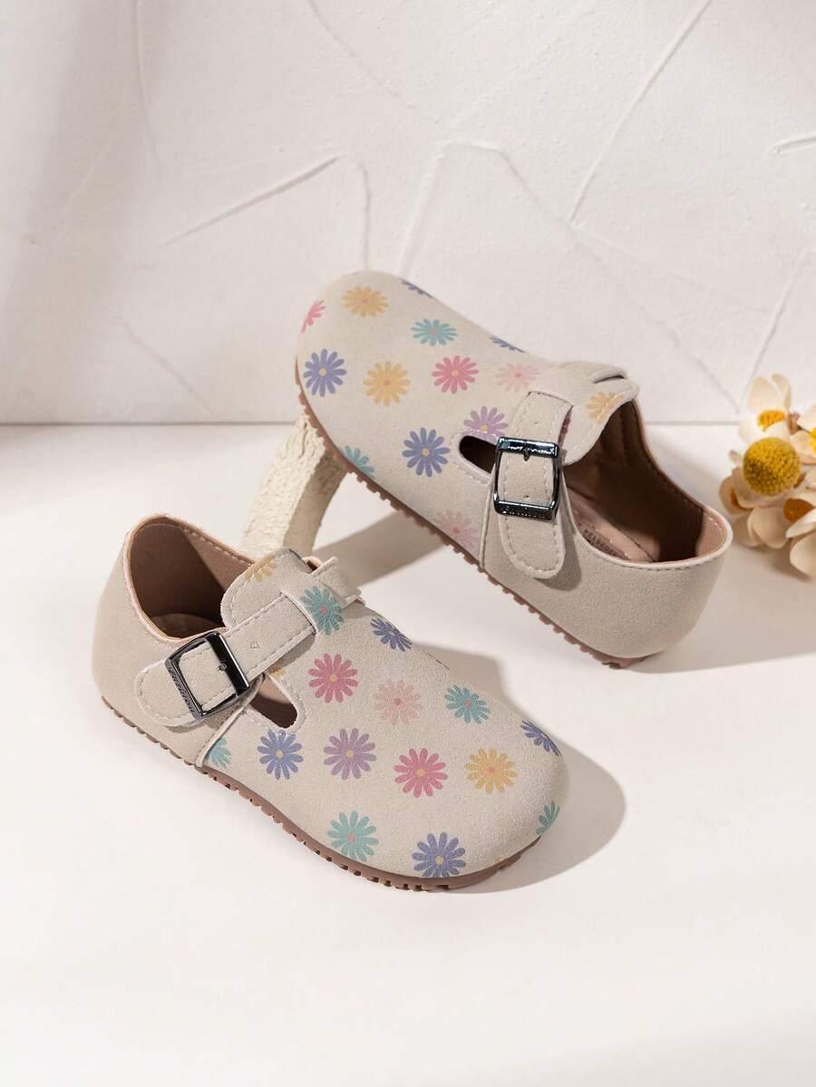 beżowe buty kwiaty