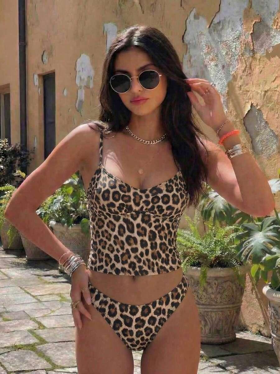 DWUCZĘŚCIOWY STRÓJ KĄPIELOWY ANIMAL PRINT