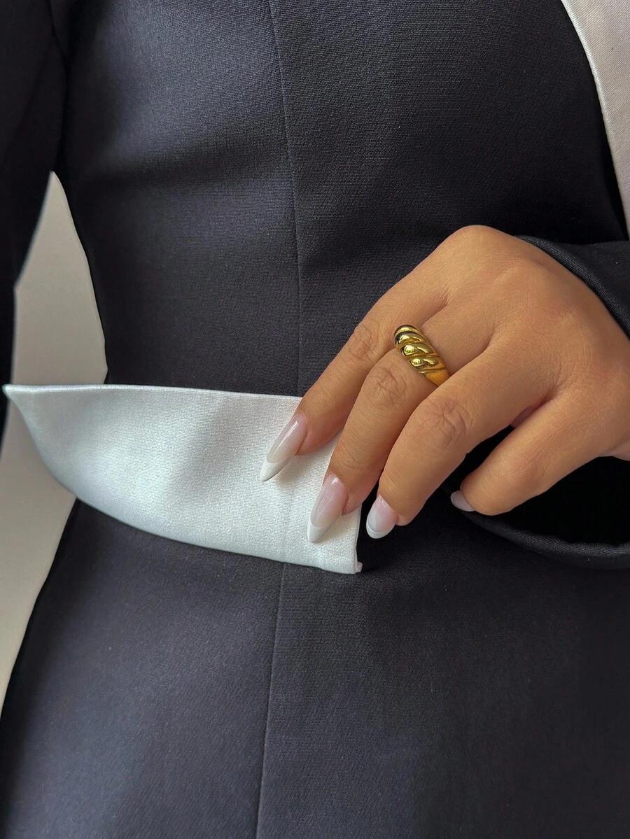 czarne eleganckie spodnie