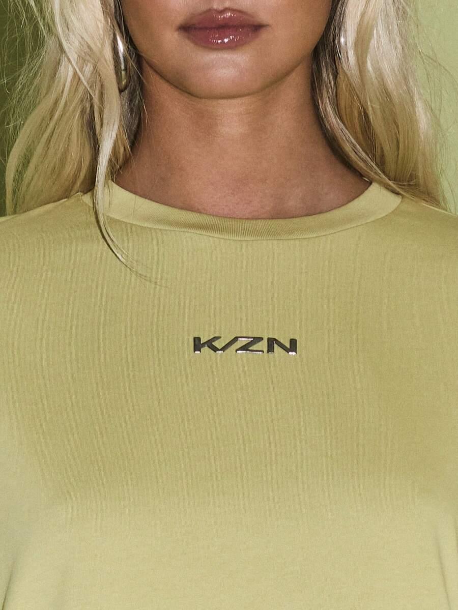 zielony t-shirt napis 