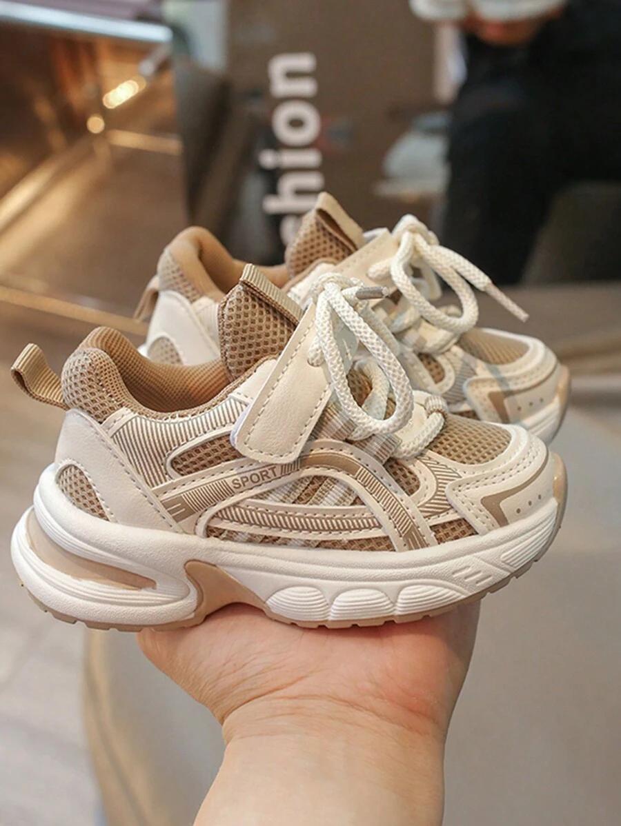 BUTY SPORTOWE SIATECZKA