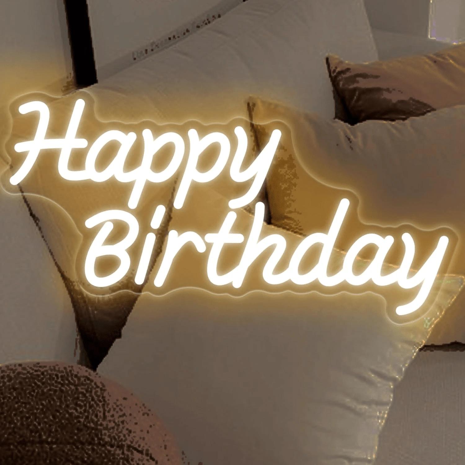 napis HAPPY BIRTHDAY dekoracja